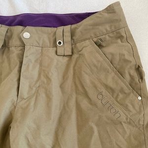 Burton womens snow pants. Size small. Excellent condition, worn for one season.